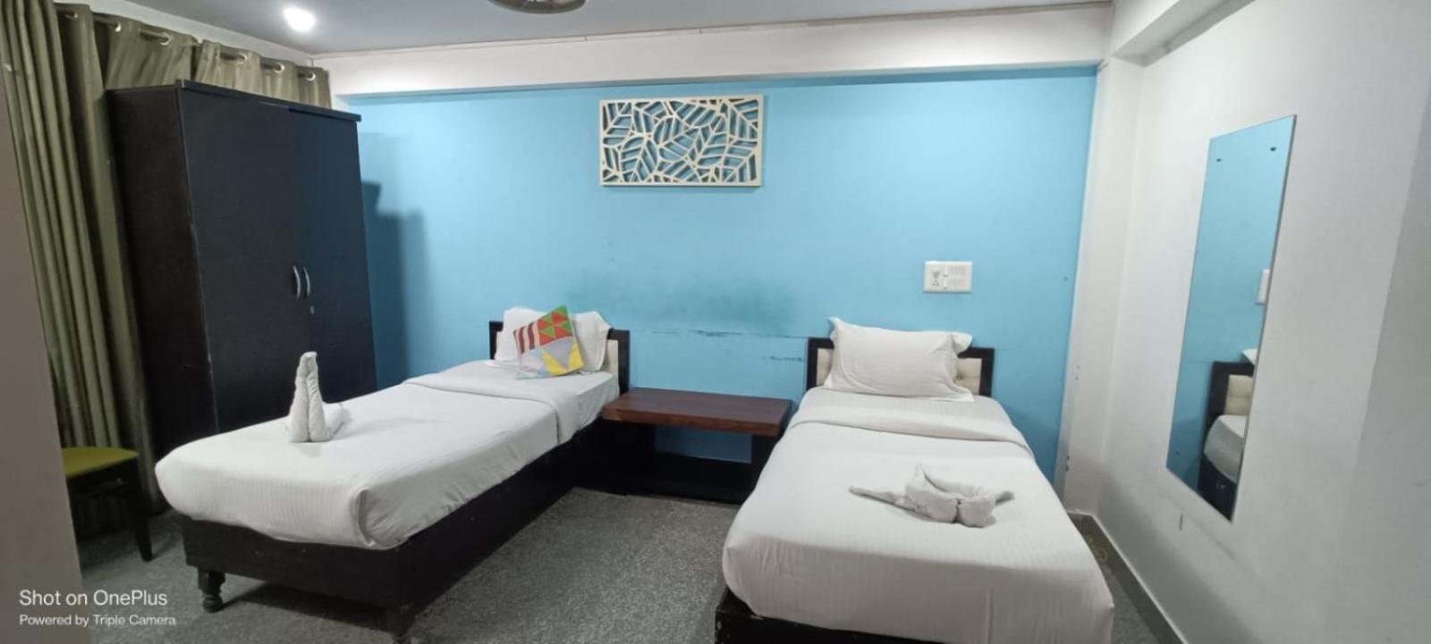 Nuab House - Near Fortis, Max, Medanta, Paras Hospitals And Huda Metro Gurgaon Bagian luar foto